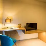 アパート Magnolia - Modern Near Center And Sea ポレッチ