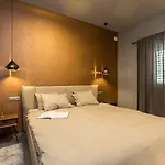 Magnolia - Modern Near Center And Sea Appartamento Porec