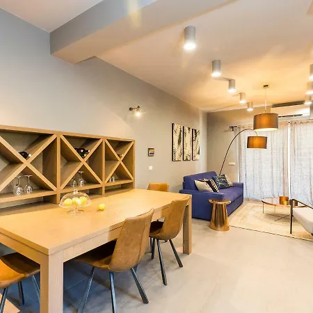 Magnolia - Modern Near Center And Sea Apartment