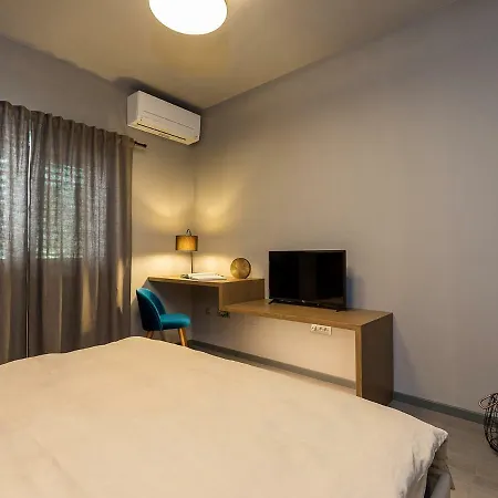 Magnolia - Modern Near Center And Sea *