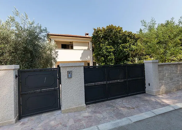 Magnolia - Modern Near Center And Sea Lejlighed